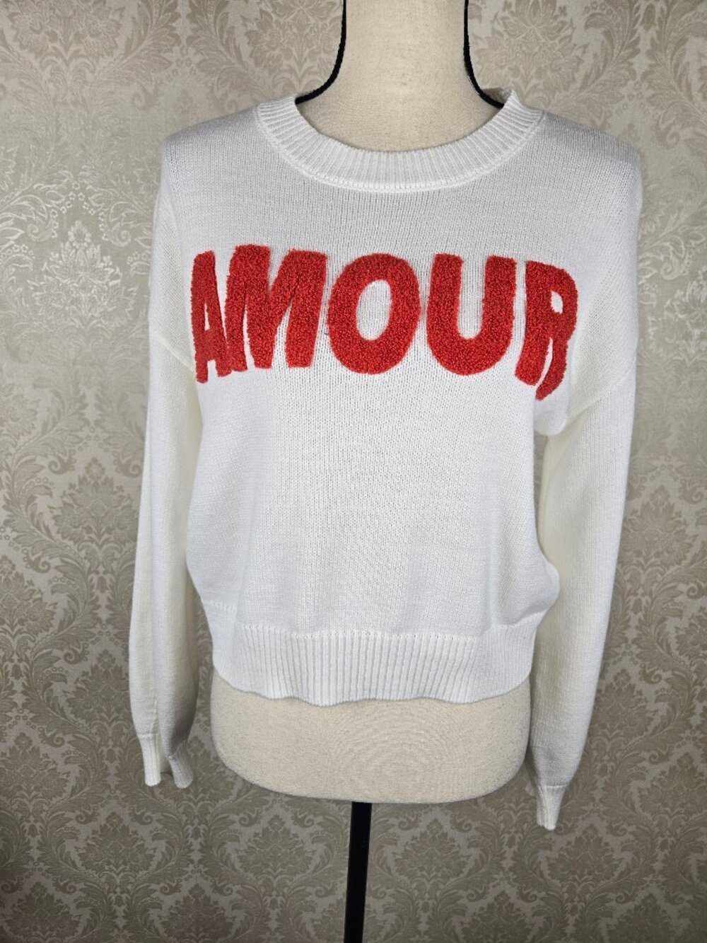 Sincerely Jules Size Medium White Sweater Red Lettering “Amour” Cropped French